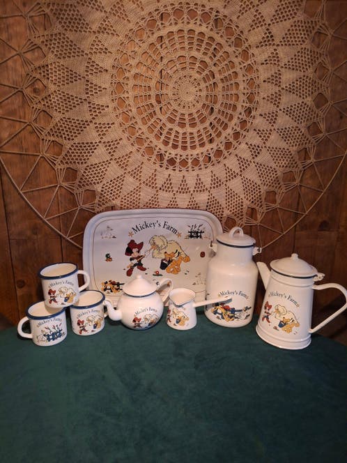 Disney ‘Mickey’s Farm’, emaille set